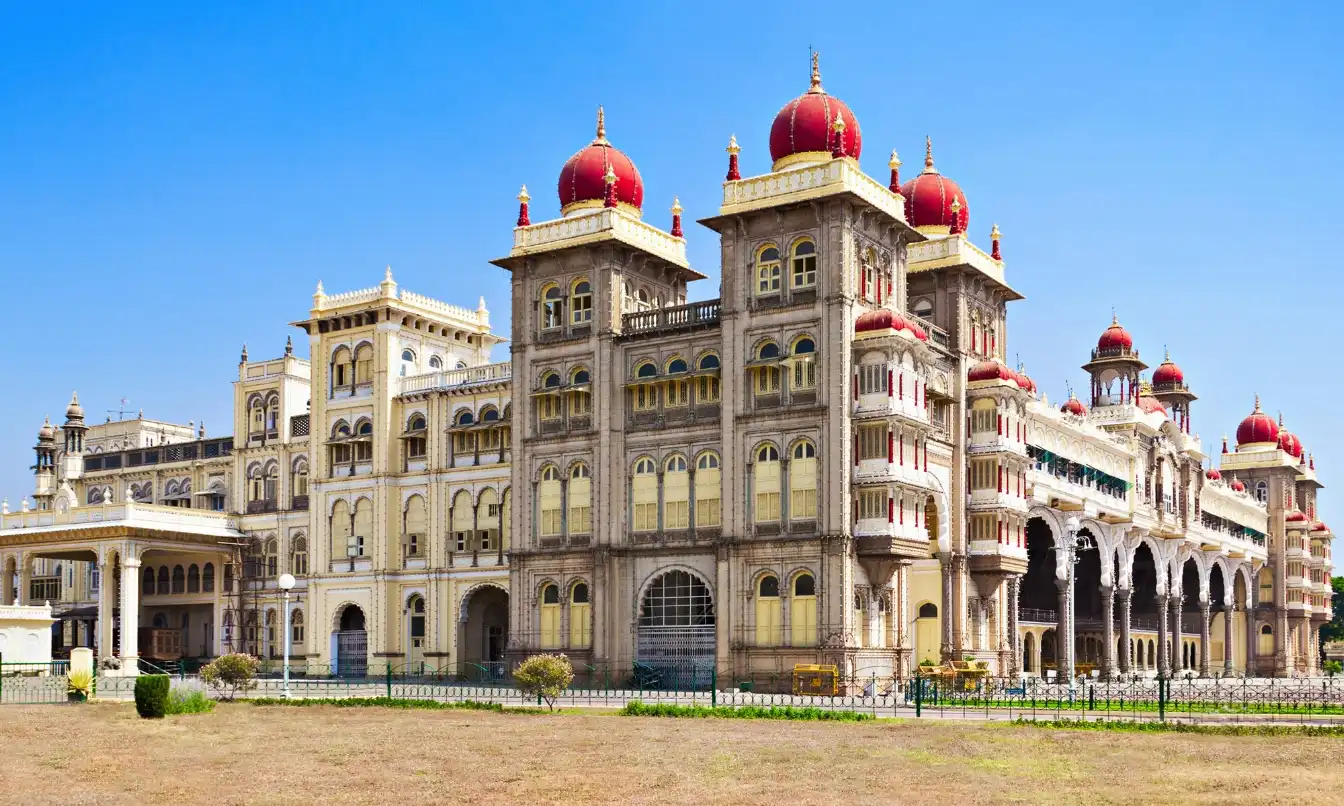 Coorg Mysore Chikmagalur Tour Package - Royal Karnataka Hills Group Tour — photo 1